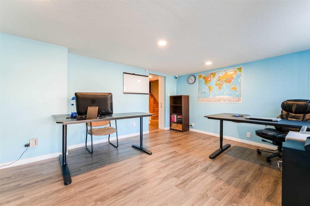 2018 Cottonwood Crescent Se, Calgary, AB - Indoor Photo Showing Office