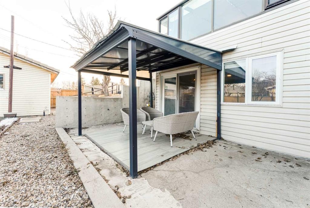 2018 Cottonwood Crescent Se, Calgary, AB - Outdoor With Exterior