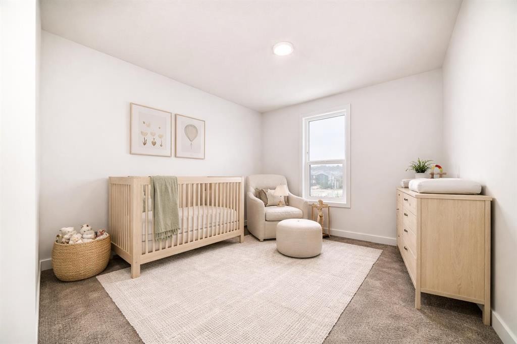 86 Heirloom Passage Se, Calgary, AB - Indoor Photo Showing Bedroom