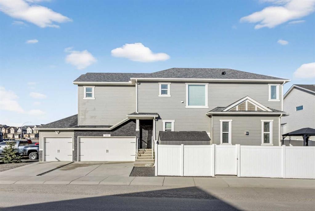 229 Nolanhurst Way Nw, Calgary, AB - Outdoor