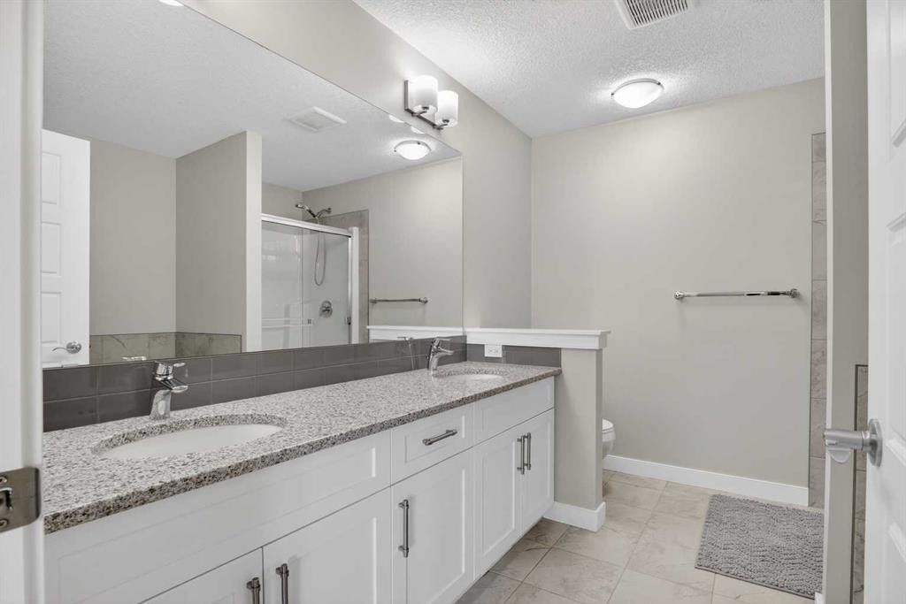229 Nolanhurst Way Nw, Calgary, AB - Indoor Photo Showing Bathroom