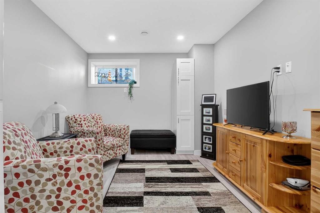 229 Nolanhurst Way Nw, Calgary, AB - Indoor