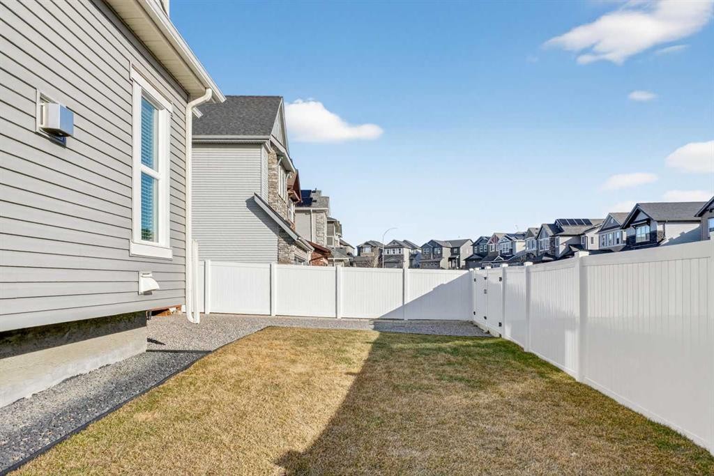 229 Nolanhurst Way Nw, Calgary, AB - Outdoor