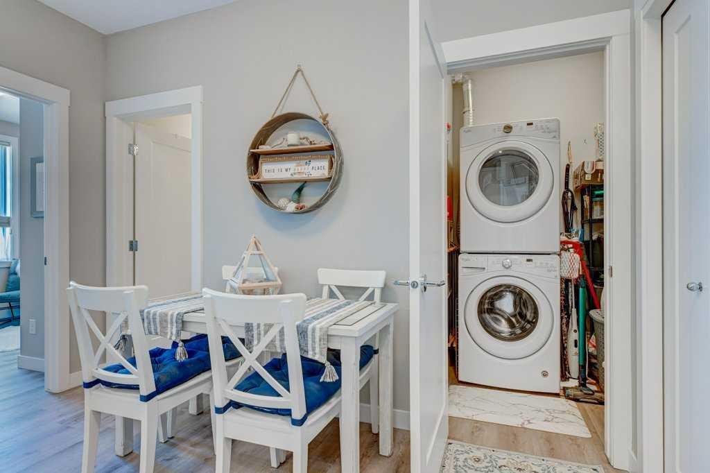 210-20 Walgrove Walk Se, Calgary, AB - Indoor Photo Showing Laundry Room