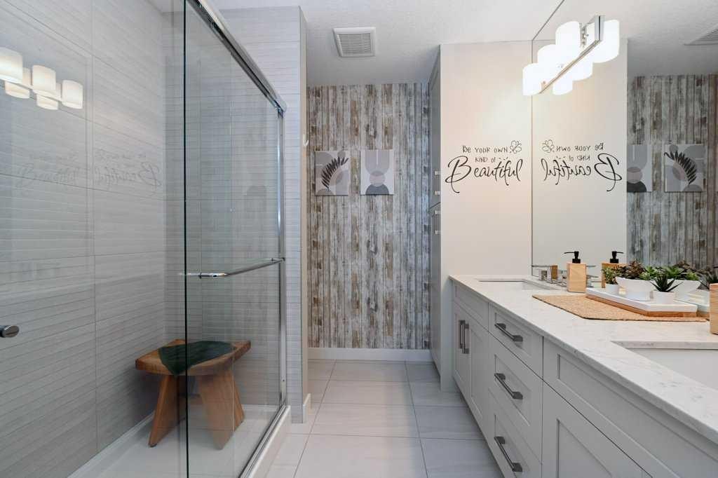 210-20 Walgrove Walk Se, Calgary, AB - Indoor Photo Showing Bathroom