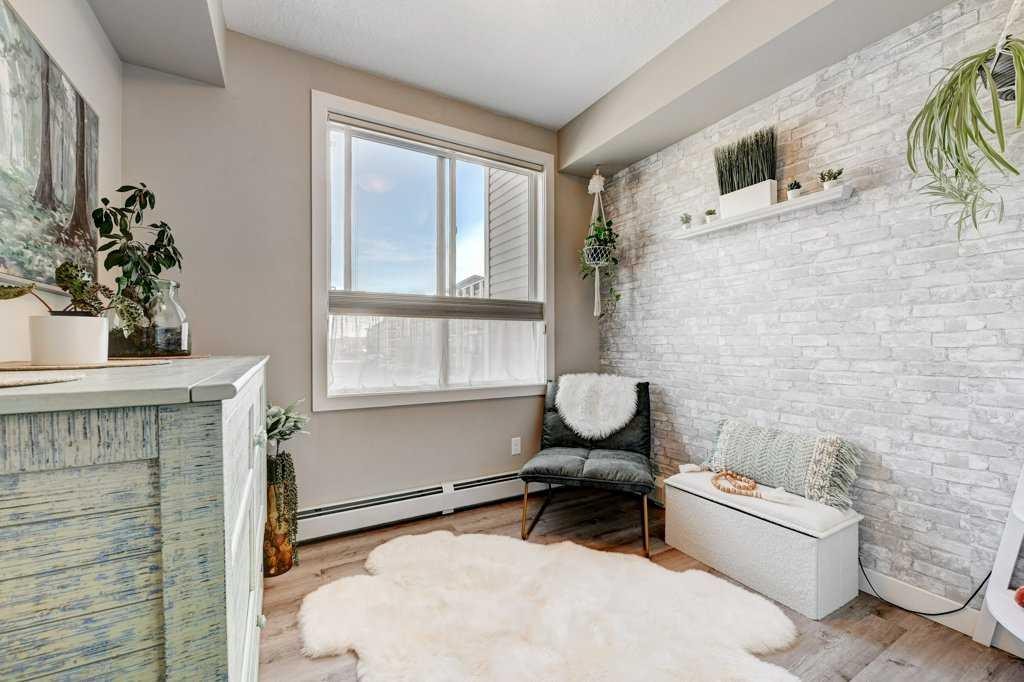 210-20 Walgrove Walk Se, Calgary, AB - Indoor