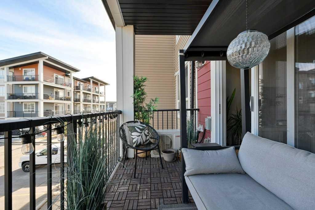 210-20 Walgrove Walk Se, Calgary, AB - Outdoor With Balcony With Exterior
