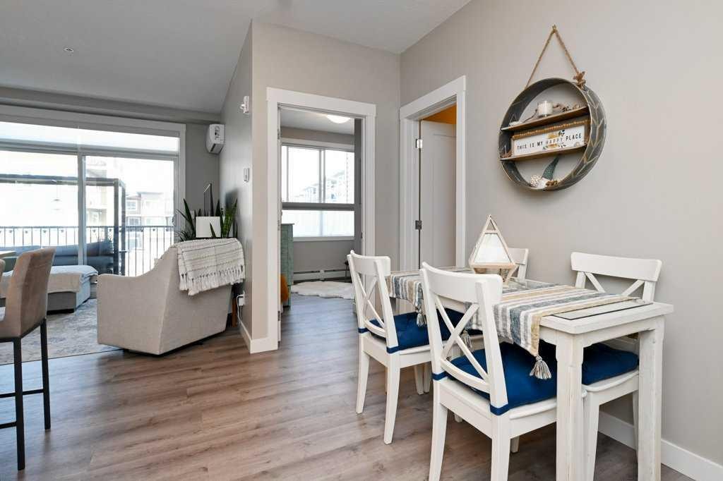 210-20 Walgrove Walk Se, Calgary, AB - Indoor Photo Showing Dining Room