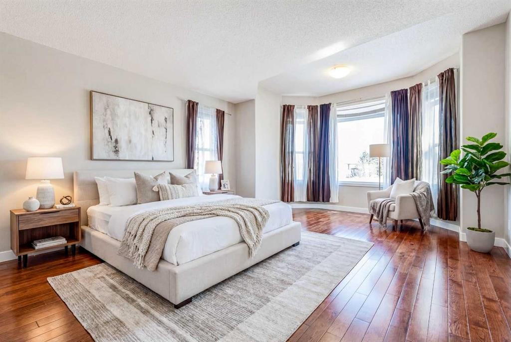 343 Millview Bay Sw, Calgary, AB - Indoor Photo Showing Bedroom