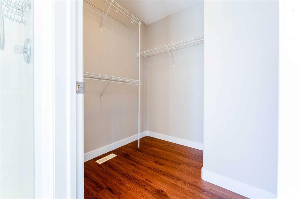 343 Millview Bay Sw, Calgary, AB - Indoor With Storage