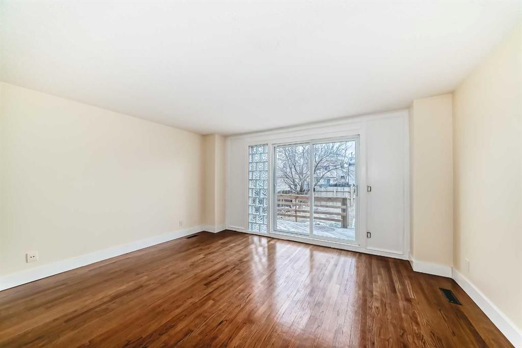 5 Templeby Way Ne, Calgary, AB - Indoor Photo Showing Other Room