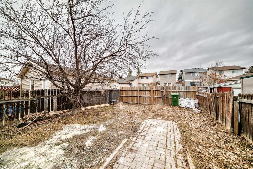 5 Templeby Way Ne, Calgary, AB - Outdoor