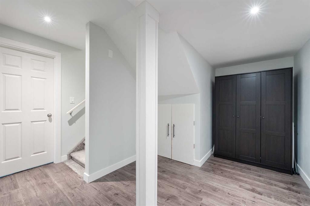 150 Auburn Springs Boulevard Se, Calgary, AB - Indoor Photo Showing Other Room