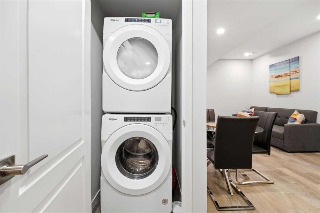 34 Aquila Way Nw, Calgary, AB - Indoor Photo Showing Laundry Room