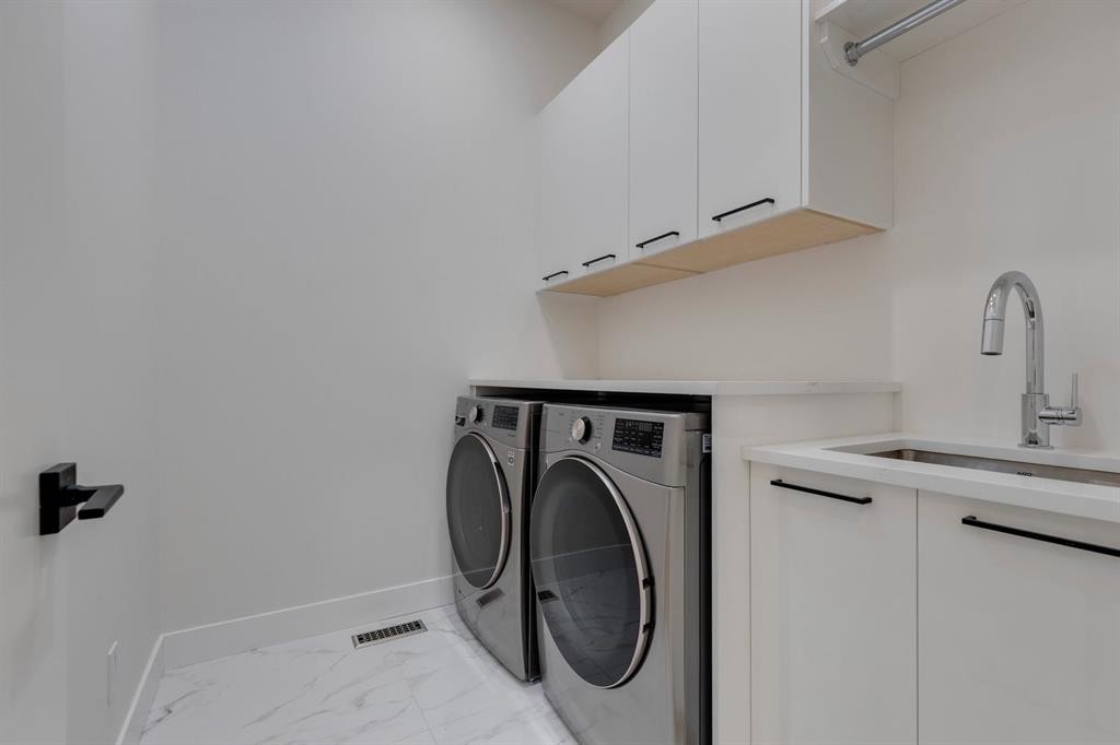 1307 Hamilton Street Nw, Calgary, AB - Indoor Photo Showing Laundry Room