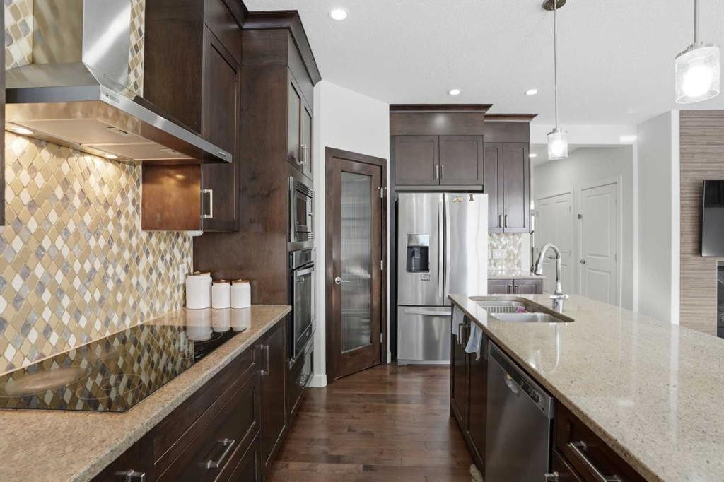 154 Saddlelake Way Ne, Calgary, AB - Indoor Photo Showing Kitchen With Stainless Steel Kitchen With Upgraded Kitchen