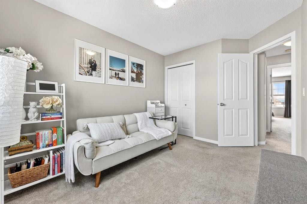 336 Cranberry Circle Se, Calgary, AB - Indoor