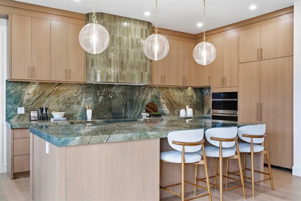 209 Windermere Road Sw, Calgary, AB