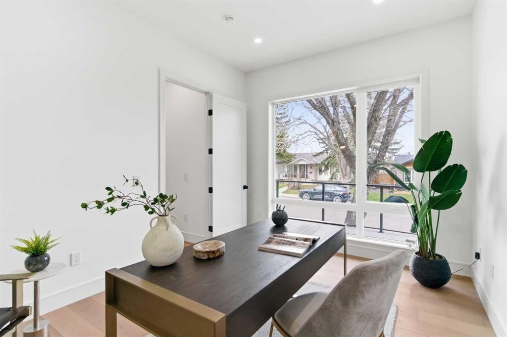 209 Windermere Road Sw, Calgary, AB