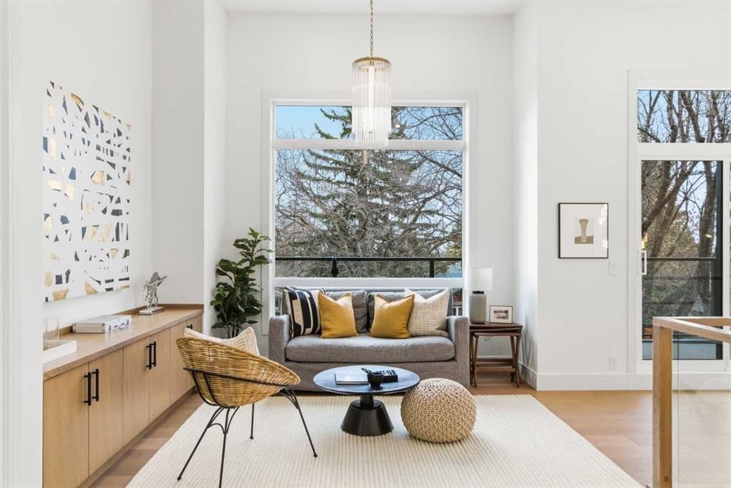 209 Windermere Road Sw, Calgary, AB