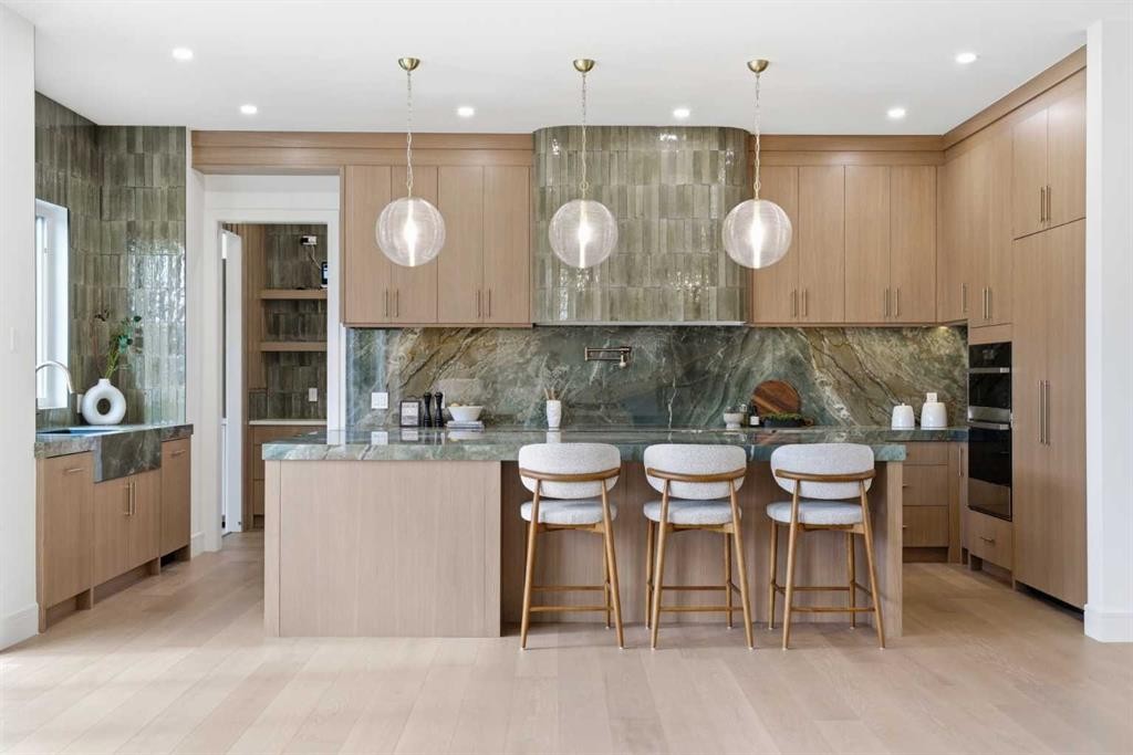 209 Windermere Road Sw, Calgary, AB