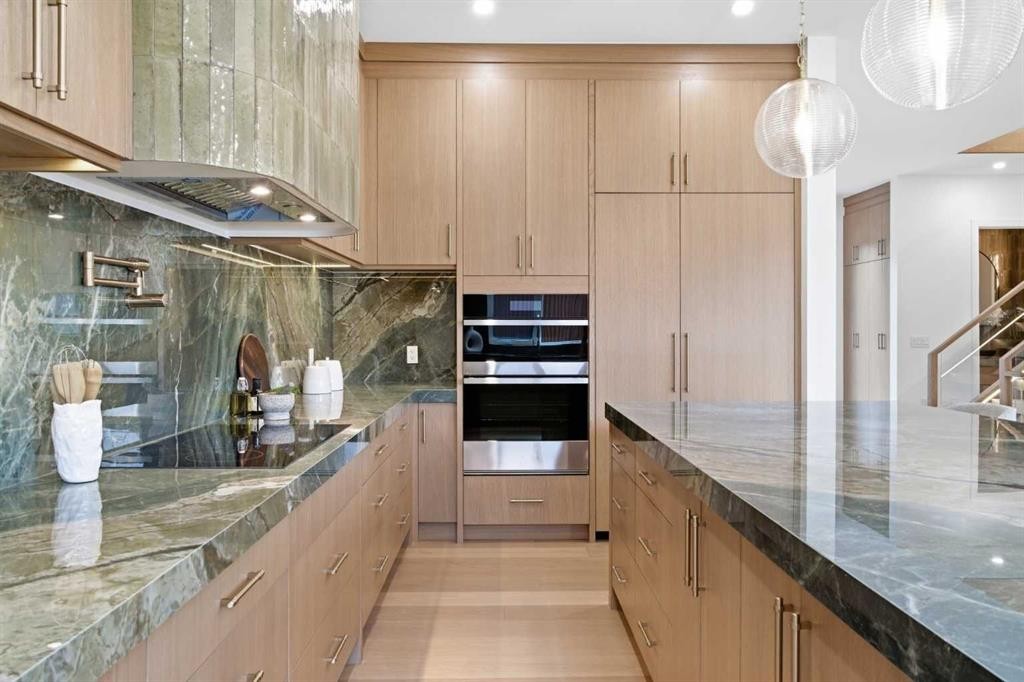 209 Windermere Road Sw, Calgary, AB