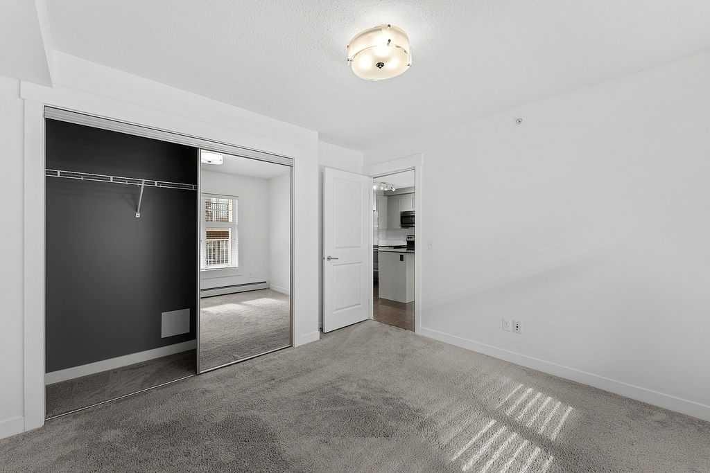 2408-11 Mahogany Row Se, Calgary, AB - Indoor Photo Showing Other Room