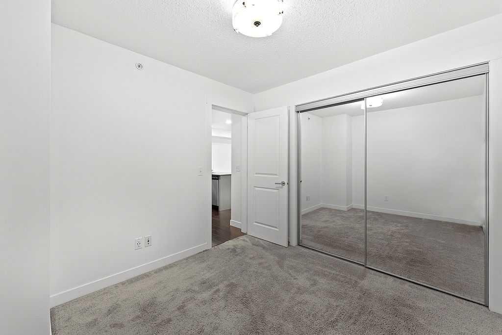 2408-11 Mahogany Row Se, Calgary, AB - Indoor Photo Showing Other Room