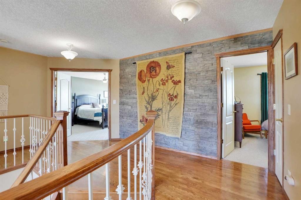 32 Harvest Park Way Ne, Calgary, AB - Indoor Photo Showing Other Room