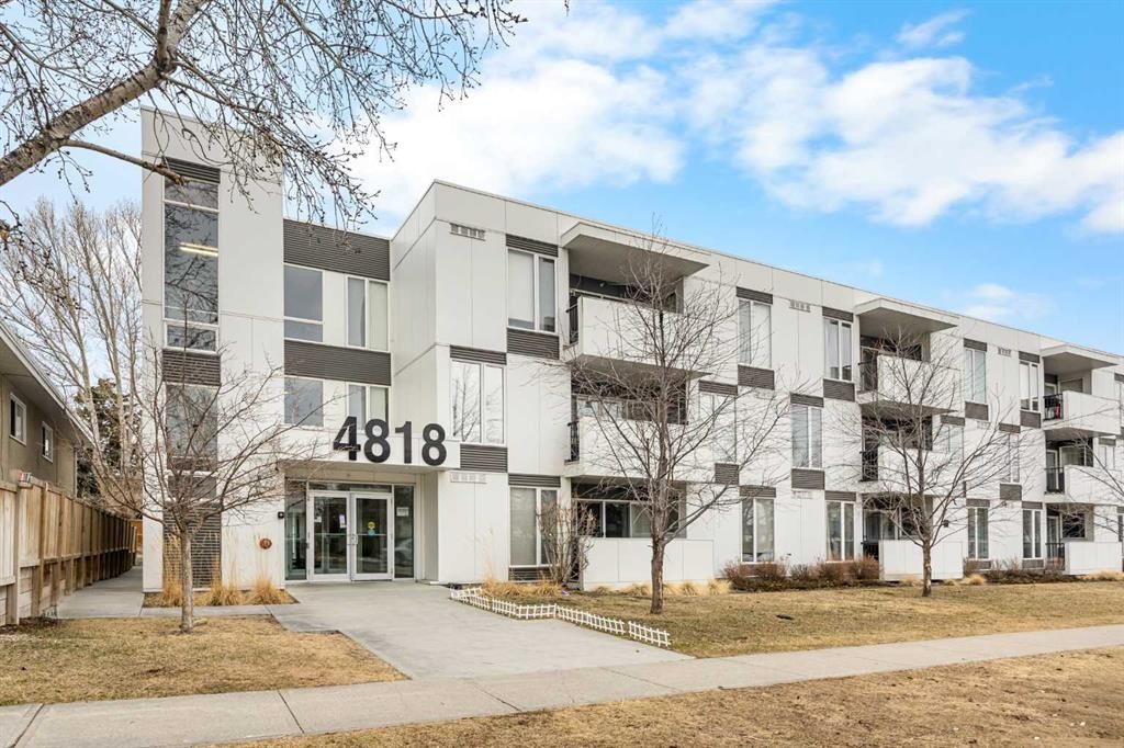 208-4818 Varsity Drive Nw, Calgary, AB - Outdoor