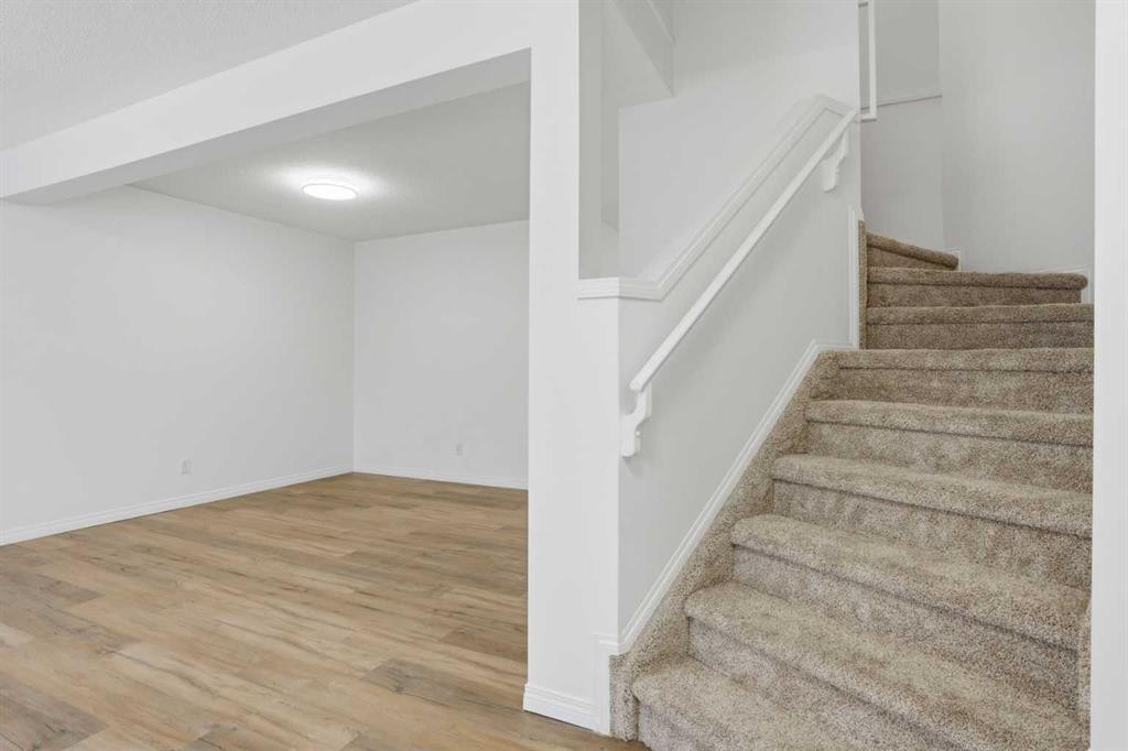 137 Taravista Crescent Ne, Calgary, AB - Indoor Photo Showing Other Room