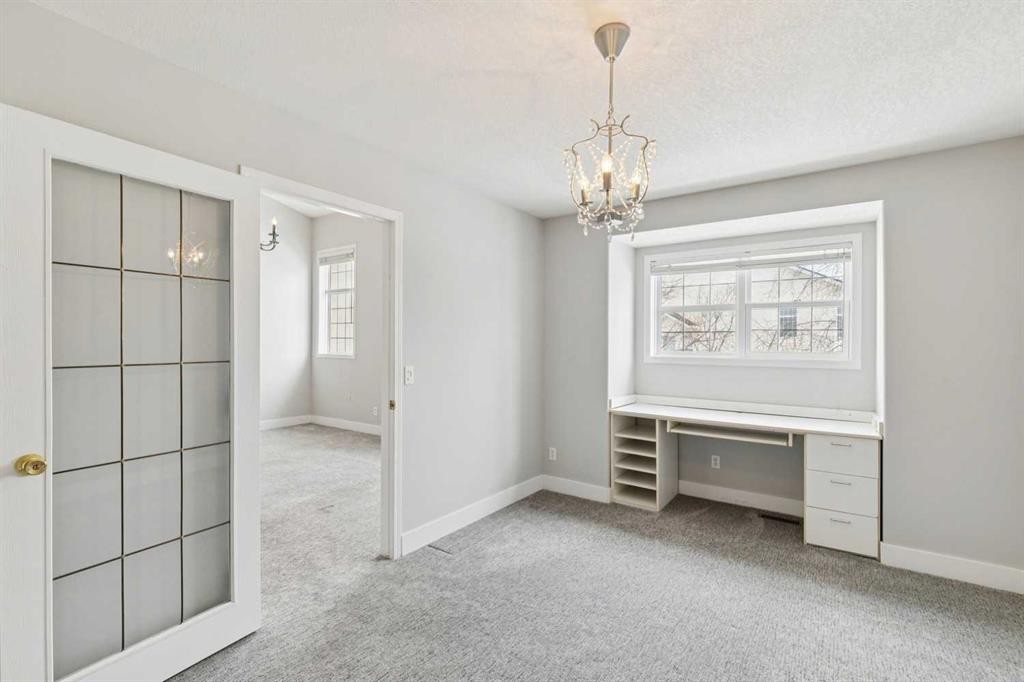 328 Prominence Heights Sw, Calgary, AB - Indoor