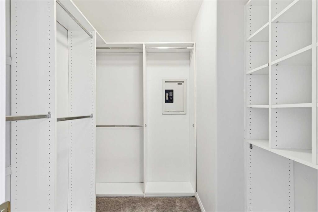 328 Prominence Heights Sw, Calgary, AB - Indoor With Storage