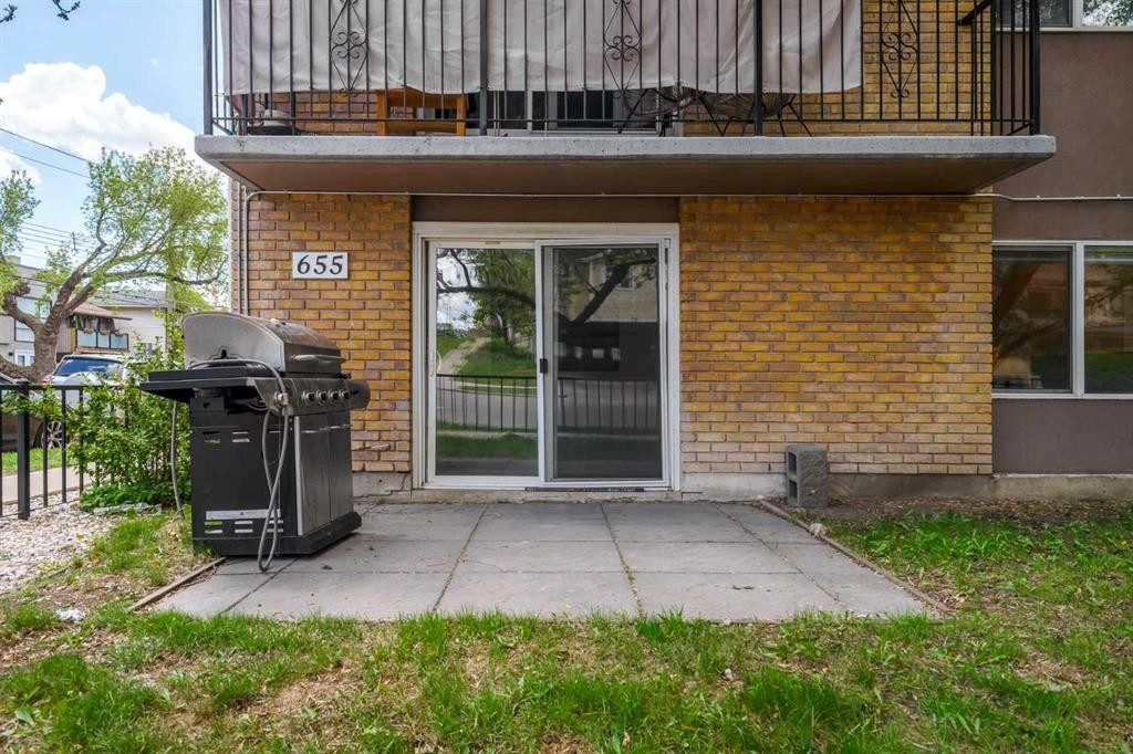 101-655 Meredith Road Ne, Calgary, AB - Outdoor With Exterior