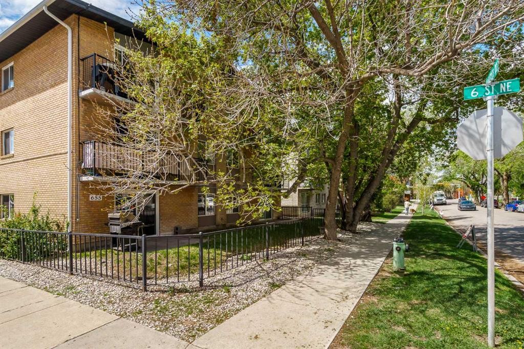 101-655 Meredith Road Ne, Calgary, AB - Outdoor