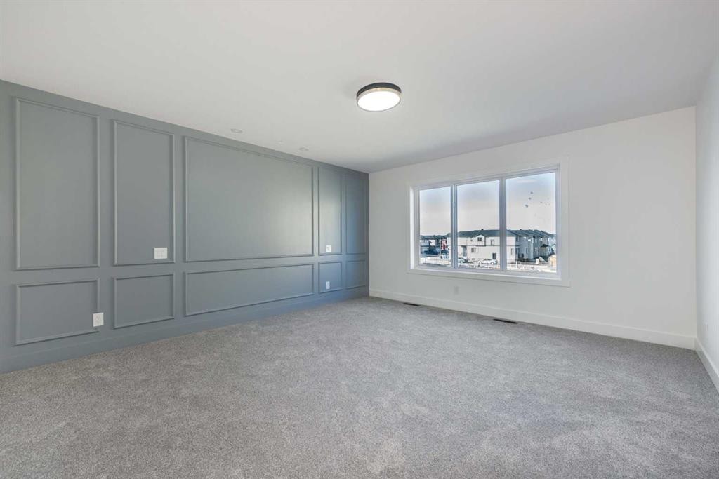 43 Saddlecrest Link Ne, Calgary, AB - Indoor Photo Showing Other Room