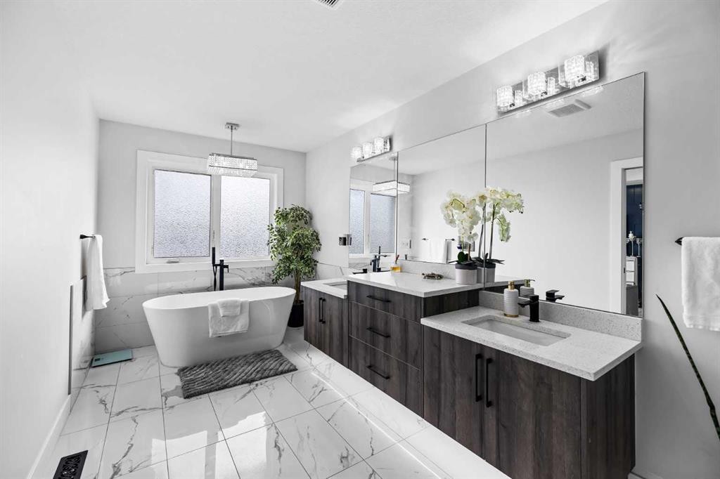 45 Waterford Terrace, Chestermere, AB - Indoor Photo Showing Bathroom