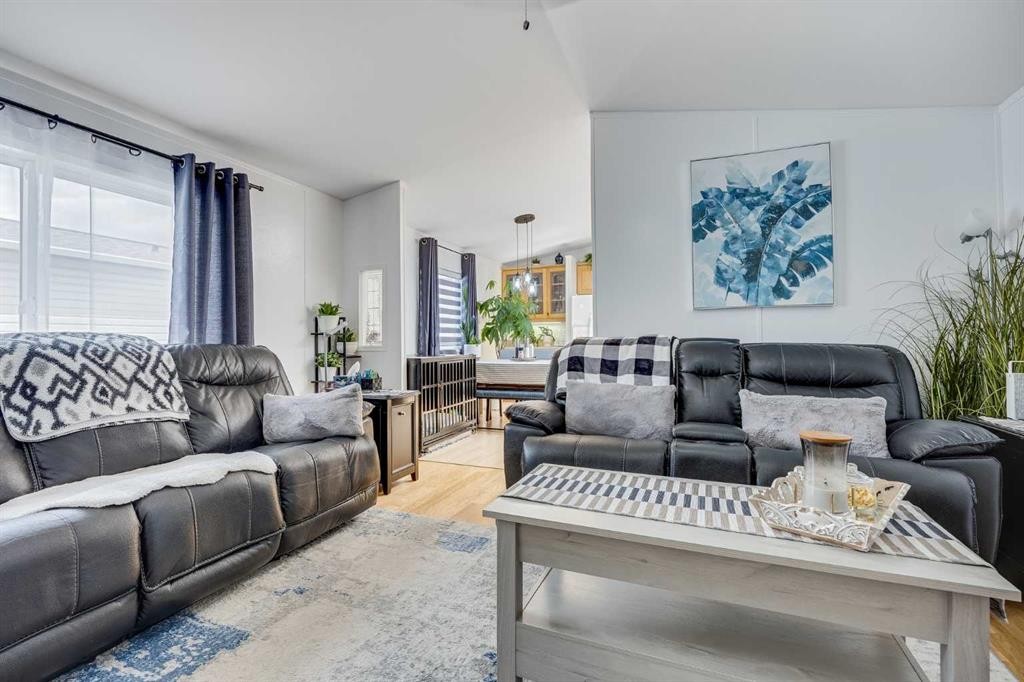 26-1101 84 Street Ne, Calgary, AB