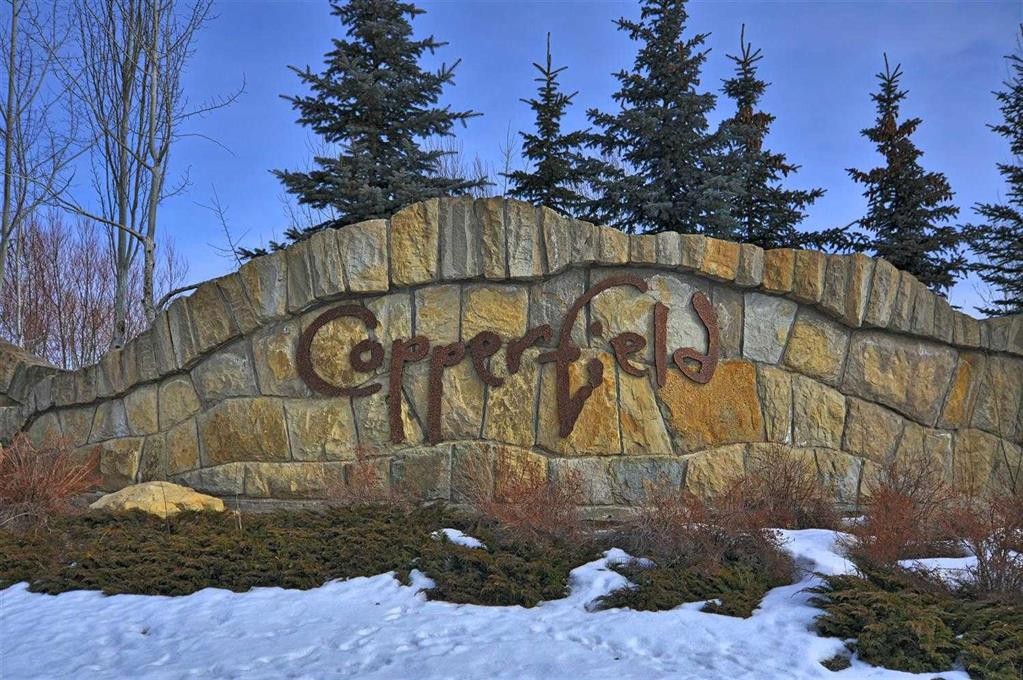 132 Copperpond Boulevard Se, Calgary, AB - Outdoor