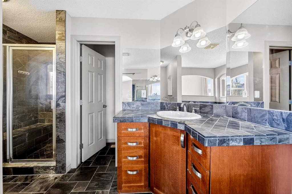 14 Springborough Crescent Sw, Calgary, AB - Indoor