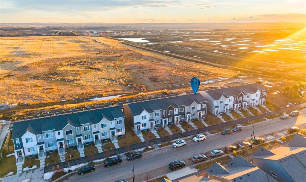 7411 202 Avenue Se, Calgary, AB - Outdoor With View