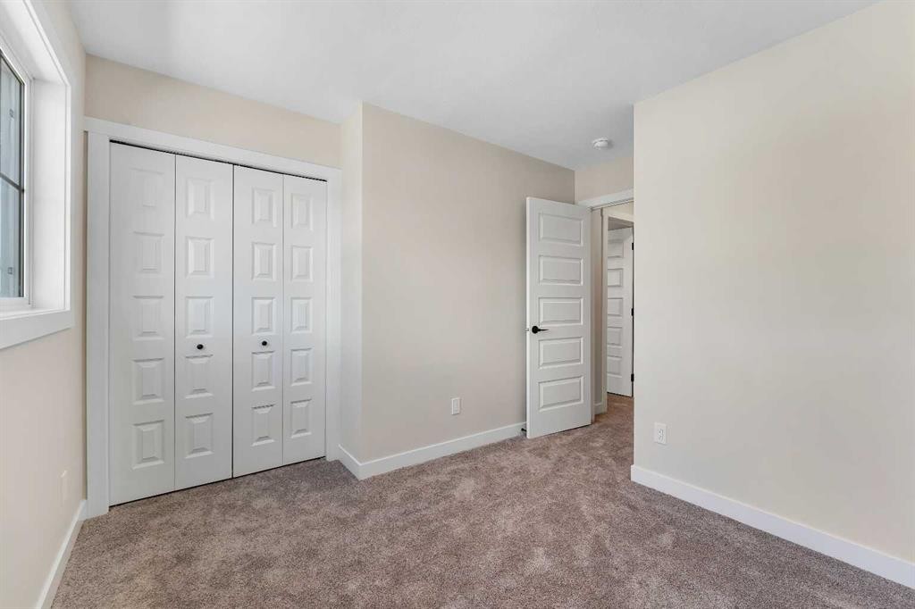 1047 Bayview Crescent, Airdrie, AB - Indoor