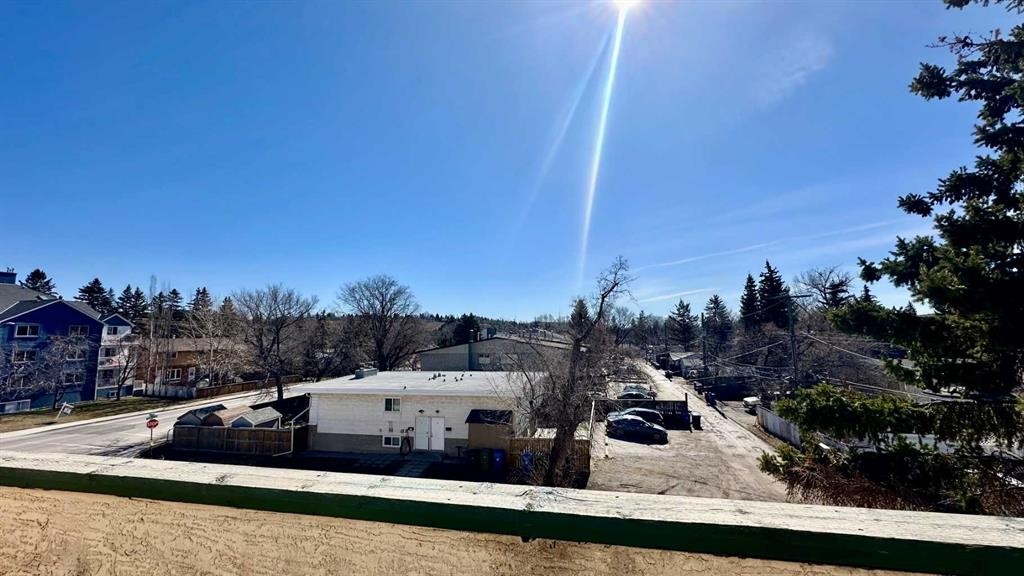 8-6203 Bowness Road Nw, Calgary, AB - Outdoor