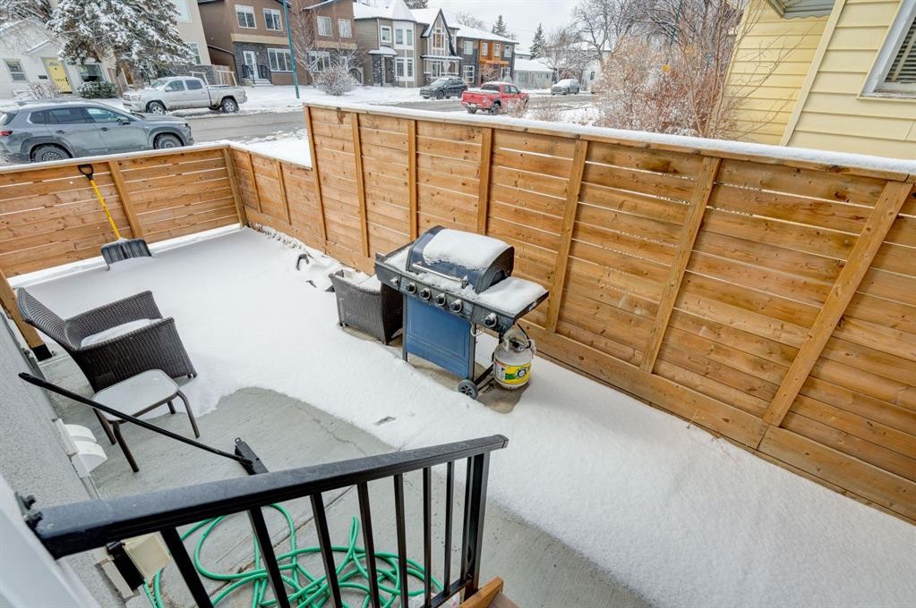 1804 20 Avenue, Calgary, AB - Outdoor With Exterior