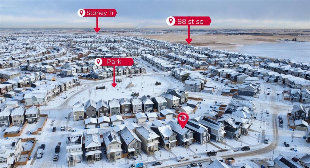 321 Magnolia Way Se, Calgary, AB - Outdoor With View