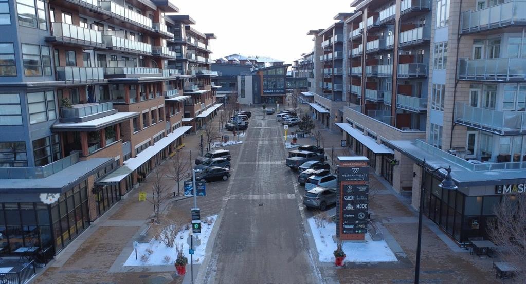 321 Magnolia Way Se, Calgary, AB - Outdoor