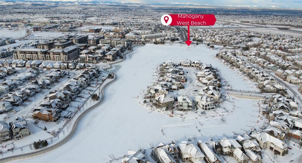 321 Magnolia Way Se, Calgary, AB - Outdoor With View