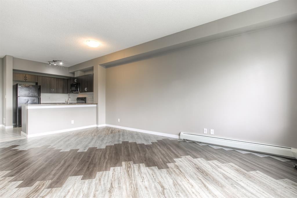208-100 Cranfield Common Se, Calgary, AB - Indoor Photo Showing Other Room
