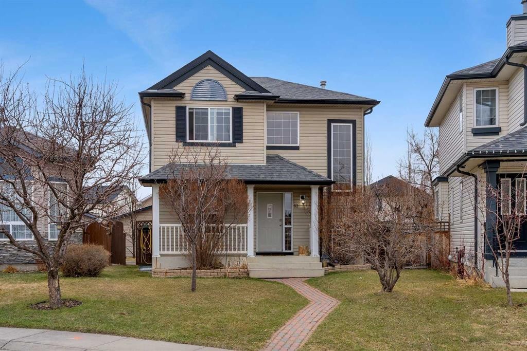 52 Covewood Green Ne, Calgary, AB - Outdoor With Facade