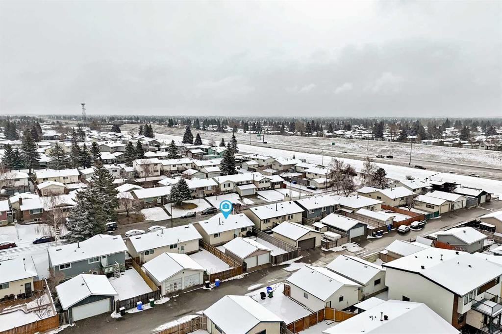 164 Rundlefield Crescent Ne, Calgary, AB - Outdoor With View